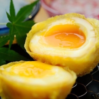目の前で揚げたての天ぷらをご提供。