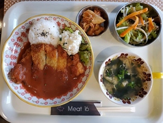 新しい韓国風とんかつ定食が仲間入り♪