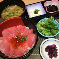 炉端焼き 鷹島本まぐろ 魚然の特集写真