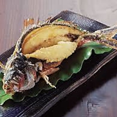 グルクン唐揚げ