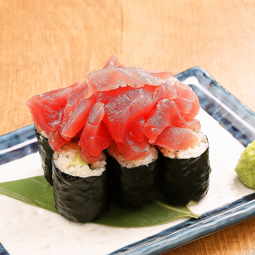 まぐろこぼれ巻き