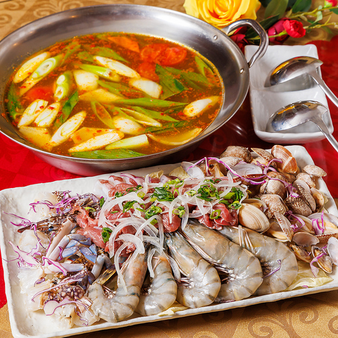 中華料理・ベトナム料理を堪能できる♪コース料理や飲み放題コースで宴会利用にも◎