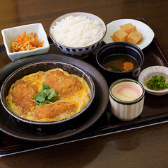 手作り玉子とじ鶏カツ御膳