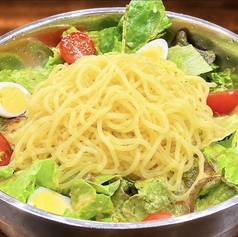 ラーメンサラダ