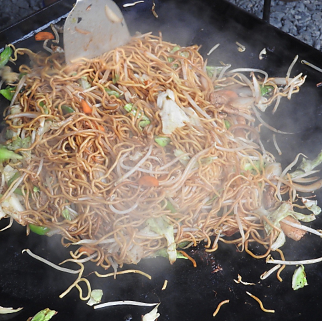 ＢＢＱの〆と言えばやっぱり鉄板で創る焼きそばが旨い