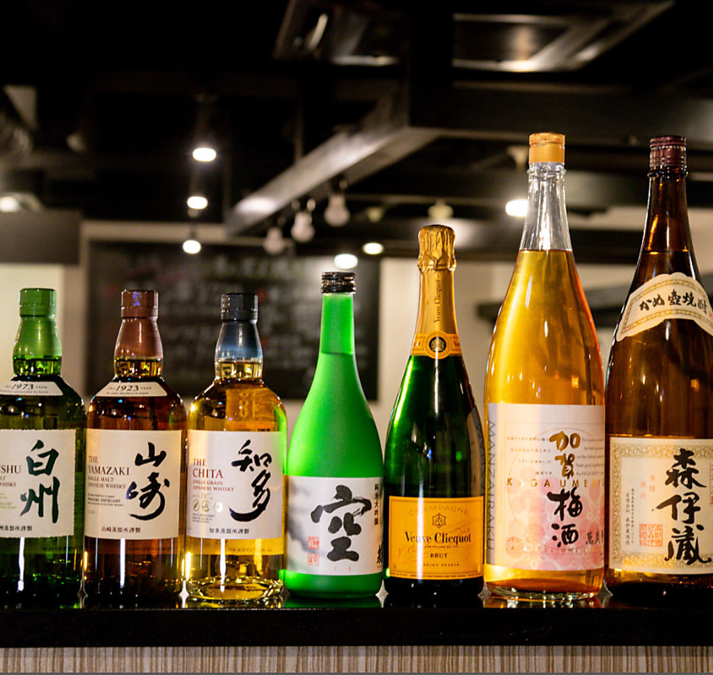 「蓬莱泉 空」や「森伊蔵」などプレミアム酒もご用意しています