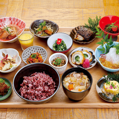 おぼん食堂 16の特集写真