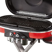 <本格的な大型グリル>3名様以上でのBBQで利用可能!お肉の旨味を存分に引き出す本格的な大型グリルをご用意。皆さまで網を囲みながら、上質な食材を豪快に焼き上げる贅沢なひとときをお楽しみいただけます。