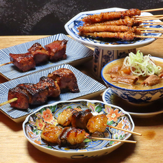 手間を惜しまない逸品料理や酒のアテも充実