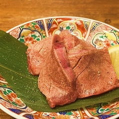 厚切り牛タン塩焼