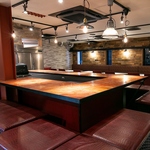 《カウンター席》デート利用におすすめのカウンター席。大井町駅3分なので待ち合わせにも便利です。