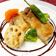 鶏もも肉のロースト バルサミコソース マッシュポテト添え