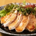 料理メニュー写真 よだれ鶏/山芋ステーキ/山芋ふんわり鉄板焼き/さつま芋ハニースティック