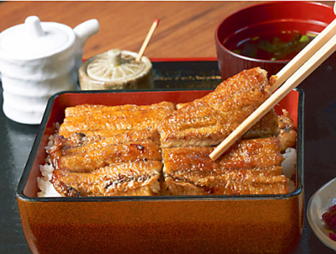 炭火焼うなぎをぜひご賞味ください