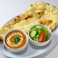 焼きたてナンと本格カレーの贅沢セット