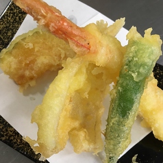 天ぷら盛り合わせ　6品盛