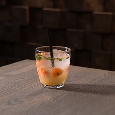 宮崎日向夏とピンクグレープフルーツのモヒート