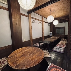 4名掛け掘りごたつ席がございます