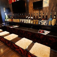 お一人様でのご利用に最適なカウンター席がございます。会社帰りの「ちょい飲み」やサク飲みに◎女性お一人でも安心です♪居心地が良い、アットホームな雰囲気が魅力です!