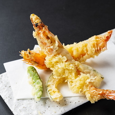 大海老と季節野菜の天ぷら　香り塩