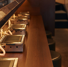 サッと立ち寄って焼肉を楽しみたいときに最適。気軽に一人焼肉を満喫できます。