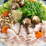 【志美津】といえば、やはり高級魚《クエ》を贅沢に味わう。これからの季節にはクエ鍋がお薦めです。