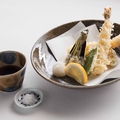 料理メニュー写真 蕎麦屋の天ぷら盛り合わせ