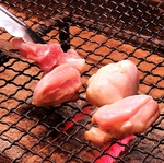 毎日その日〆の地頭鶏を囲炉裏焼きで楽しめます！！塩・タレお好きな味をお選び下さい♪