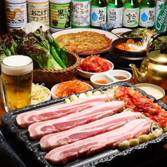 サムギョプサル食べ放題　韓国料理　イモチャン　池袋店の特集写真