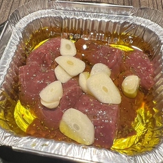 和牛レバーアヒージョ