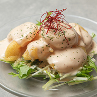 エビマヨから点心、ホルモンまで！多彩な創作中華