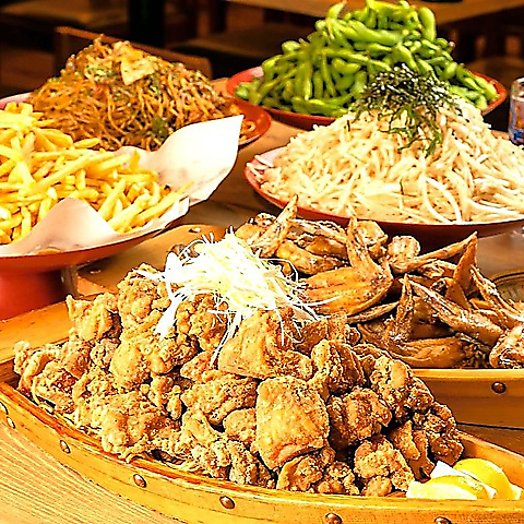 当店名物バカ盛り！飲んで食べて、楽しい時間を♪元気に営業しております！