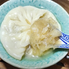 ふかひれ大籠包　極1280円
