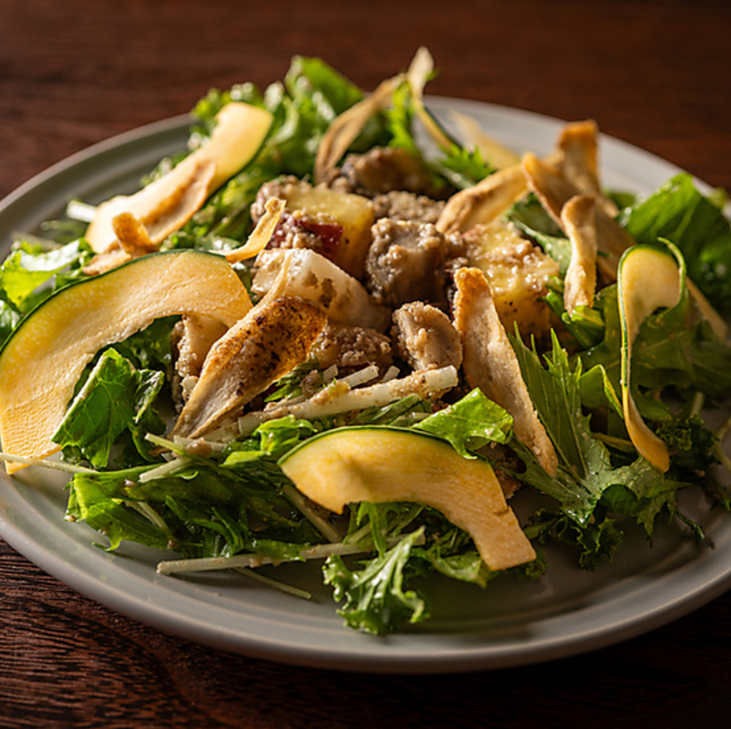 焼鳥以外のメニューも豊富です！