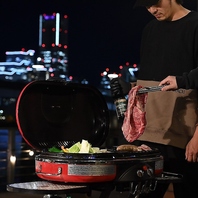 横浜の煌めく景色に包まれる絶品BBQ