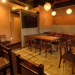 【落ち着いた雰囲気が◎】広めな空間の店内。模合や宴会など様々なシーンでご利用いただけます★