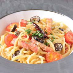 深夜のパスタ ガーリックバター醤油
