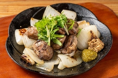 鶏もも肉の籠炙り