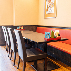 【カウンター　全12席】仕事帰りのサク飲みに気軽にご利用できるお席です。居心地よくお食事をお楽しみください♪