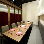 最大12名様でご利用可能な完全個室です。お祝いをはじめ、節目の記念日などにぜひご利用ください。