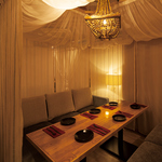 全ソファー席がご希望に合わせてカバナ個室に！お問い合わせ時、または来店時にお伝えください。