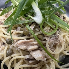 シラスとキノコのペペロンチーノスパゲッティ