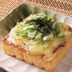 厚揚げチーズ焼き