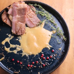 手間暇を惜しまないこだわりの料理♪
