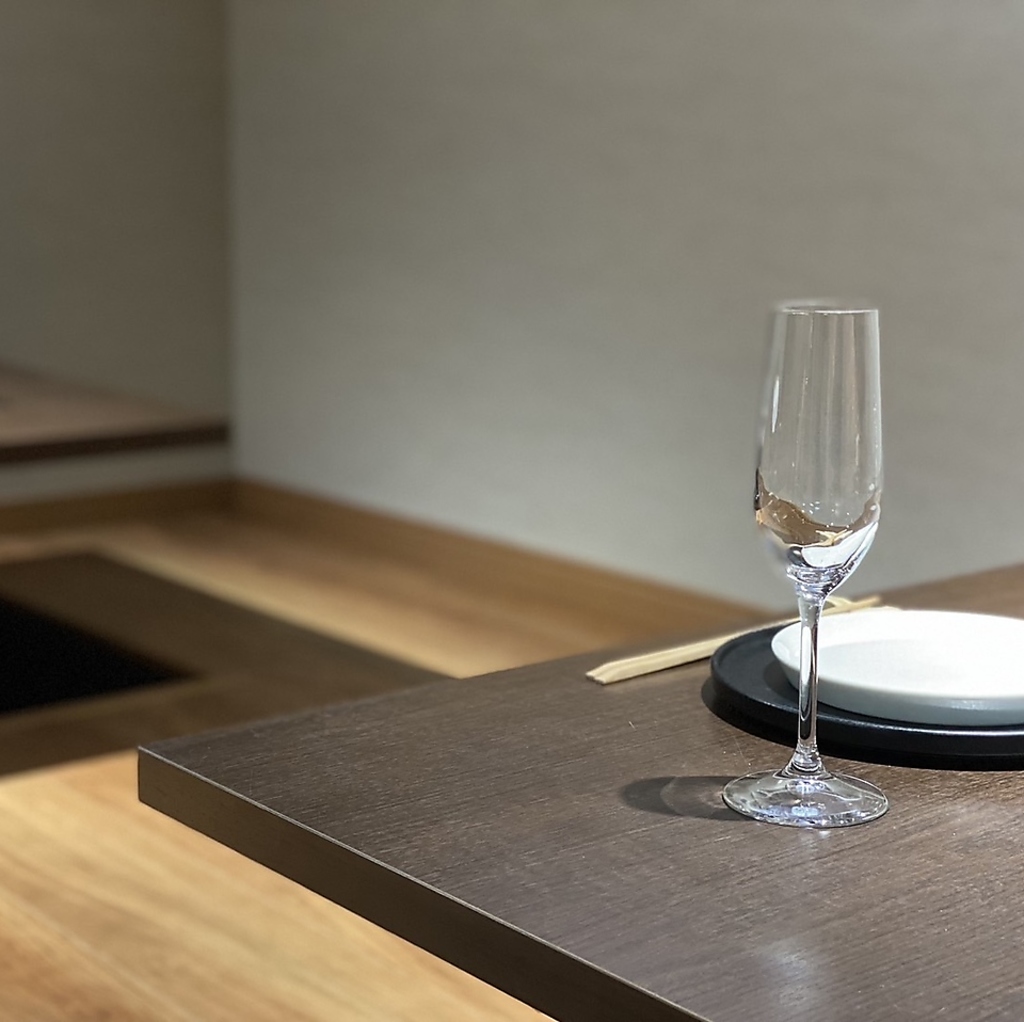 お子様連れもOKで個室も完備しているのでご家族でのお食事も安心してお愉しみいただけます
