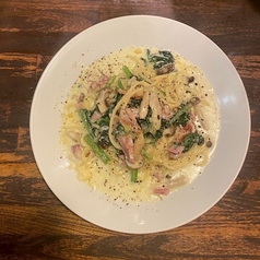 ベーコンとキノコとほうれん草クリーム