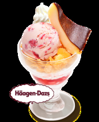 ストロベリーチーズケーキパフェ