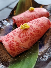 石垣牛大とろ肉炙り寿司 1貫