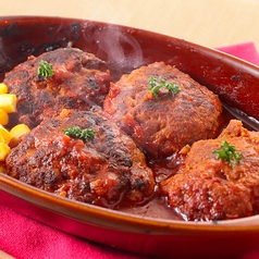 ロシア風やわらか煮込みハンバーグ