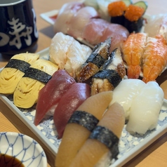 本格寿司盛り合わせを堪能◎